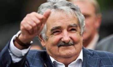 Mujica propone legalizar el consumo de cocaína