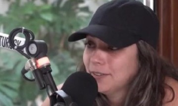 Galia Moldavsky se puso picante, dijo que Milei "es bastante virgo" y lo desafió con un tuit