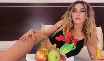 Room service hot de Jimena Barón