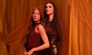 Laura Pausini, Yami Safdie - ESO Y MÁS