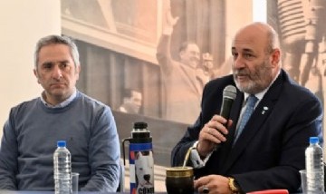 Cúneo se afilió al PJ, respaldó a Kicillof y se lanzó como precandidato a gobernador bonaerense