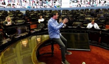 Massa solicitó el juicio político a un juez por liberar a un acusado de abuso sexual