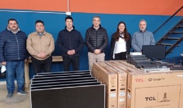 Chivilcoy entregó equipamiento tecnológico en desuso a la Escuela Técnica para reforzar las prácticas profesionalizantes