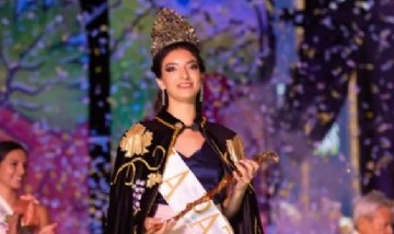 Fiesta de la Vendimia 2024: La Paz coronó a Virginia Beneite como su nueva Reina