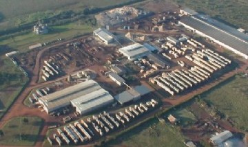 Tapebicuá paraliza su planta en Corrientes y suspende a más de 500 operarios en plena crisis