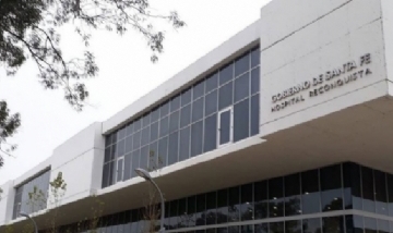Nació un bebé con dos cabezas y la familia denuncia que le cambiaron a su hijo