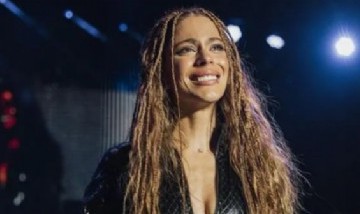Entre lágrimas y en pleno show, Tini Stoessel, contó su calvario: "No me podía levantar"