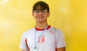 Matías Bottoni, el joven nadador rosarino, fue operado con éxito y comienza la recuperación