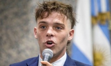 Santi Maratea quiere fundar un "club personal" y pide que le pongan plata