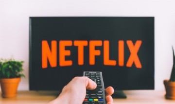 Trabajo soñado: buscan a una persona para que vea maratones de series