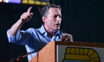 Gray: "No voy a renunciar, me la voy a bancar. Quieren entrar al PJ por la ventana"