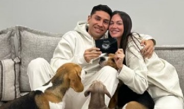 A un año del Mundial, Gonzalo Montiel anunció que será papá por primera vez