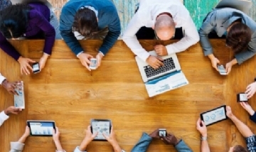 Nuevas enfermedades por estar conectados