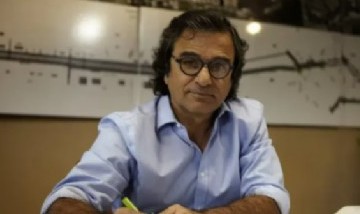 Denunciaron a Carlos Frugoni por no declarar 7 departamentos en Miami y dos sociedades en Estados Unidos