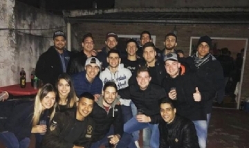 Previa en la casa de Manu. Villa del Parque, CABA.