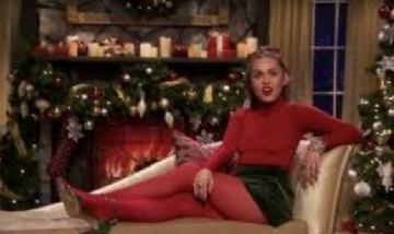 Miley Cyrus presentó el video de "Mother"s Daughter", su himno feminista
