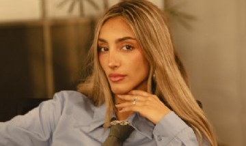 Sofía Mora presenta "El mundo real" en su último show del año en Buenos Aires