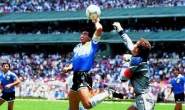El balón de la "Mano de Dios" será subastado y su precio podría superar los 10 millones de dólares