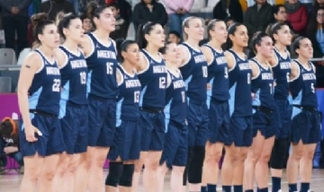 La selección argentina de básquet afuera por un error en la ropa