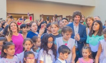 San Fernando: Juan Andreotti inauguró la renovación total de la Escuela Normal "Artigas"