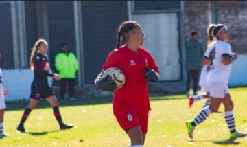 Pato Flores, una pasión sin fecha de vencimiento: debutó en AFA a los 36 años y sigue defendiendo el arco de Atlas