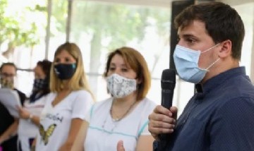 Chornobroff participó del acto de colación de los egresadxs del CEM 125 de Villa Tranquila