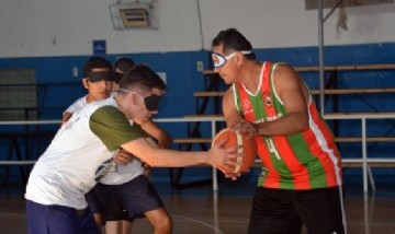 Proponen que el básquet para ciegos llegue a todas las escuelas del país