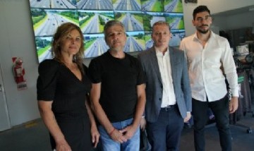 Fernando Gray se reunió con Facundo Moyano y Juan Zabaleta en el centro de monitoreo de AUBASA