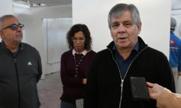 El intendente Guillermo Britos recorrió las instalaciones del Patio Pádel, donde se están construyendo 12 oficinas municipales