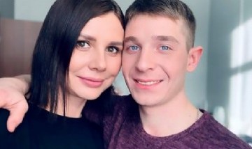 Famosa influencer rusa anunció que dejó a su marido por su hijastro 15 años menor
