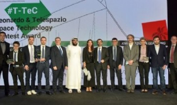 Estudiantes de la UNLP premiados en Dubái por el proyecto de un vehículo espacial para explorar la Luna