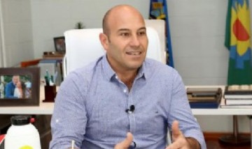 Martiniano Molina presentó su libro "Un futuro con futuro"