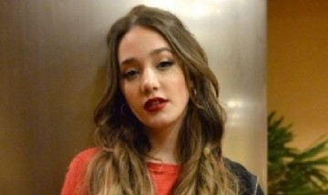 Ángela Torres hizo arte callejero para promocionar su nuevo trabajo: Kitty