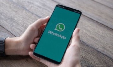 Divertida charla: Un vecino le escribió por WhatsApp quejándose por la música y su contestación sorprendió a todos