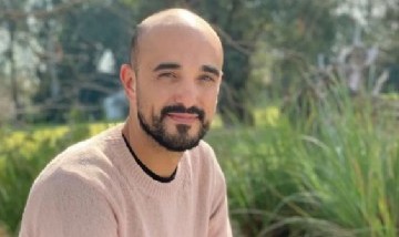 Abel Pintos y su iniciativa para ayudar al planeta, plantó mil árboles en Mercedes