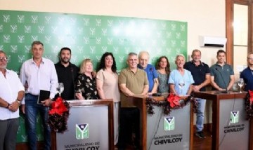 Britos aseguró que su gobierno "está de pie" y anunció obras clave para Chivilcoy