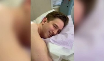 Joven salvó su vida después de que usuarios en TikTok lo ayudaran a detectar cáncer de piel