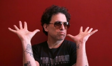 Andrés Calamaro demostró toda su ignorancia sobre los femicidios y generó polémica en Twitter