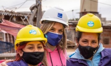 Galmarini recorrió una obra de agua potable que beneficiará al 100% del Barrio Mercado de Tres de Febrero