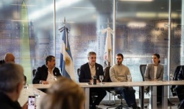 Jorge Macri habilitará reglas nuevas para apps de viaje y eliminará requisitos históricos a los taxis