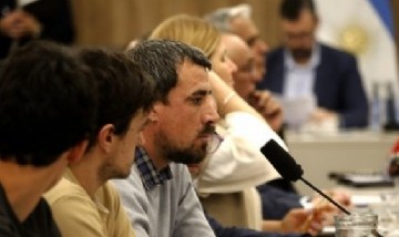 "La gente ya no está comiendo": despedidos de Granja Tres Arroyos llevaron su drama al Congreso
