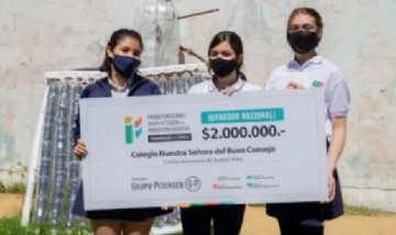 Premian proyecto escolar para obtener agua caliente con energía solar