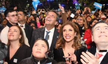 Cecilia Moreau: "Necesitamos que la gente vaya a votar para no tener una Argentina como la del 2001"