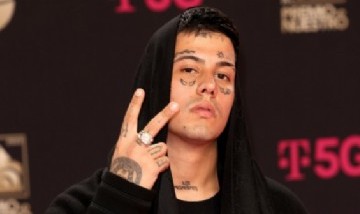 Un video de Duki con los alumnos de un colegio de Villa Urquiza se volvió viral