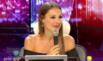 Pampita tuvo un error al aire y tuvo que pedir disculpas en La Academia