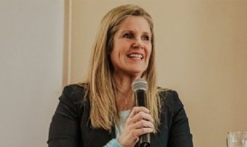 Insólito: Para Cynthia Hotton, el boleto mínimo de colectivo cuesta 80 centavos