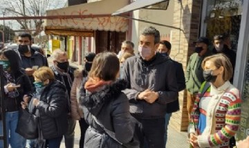 Junto a candidatos locales, Florencio Randazzo visitó comercios en Almirante Brown