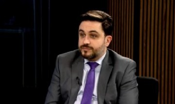 Ramiro Marra comparó la salida de Guillermo Francos con un cambio "sin sentido" en pleno partido