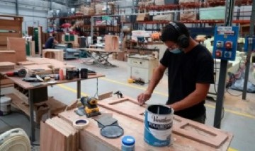 Cerraron 12.000 pymes en el primer año del gobierno de Javier Milei