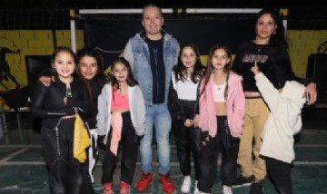 Fernando Gray participó del 35° aniversario del Club Social y Deportivo 19 de Agosto